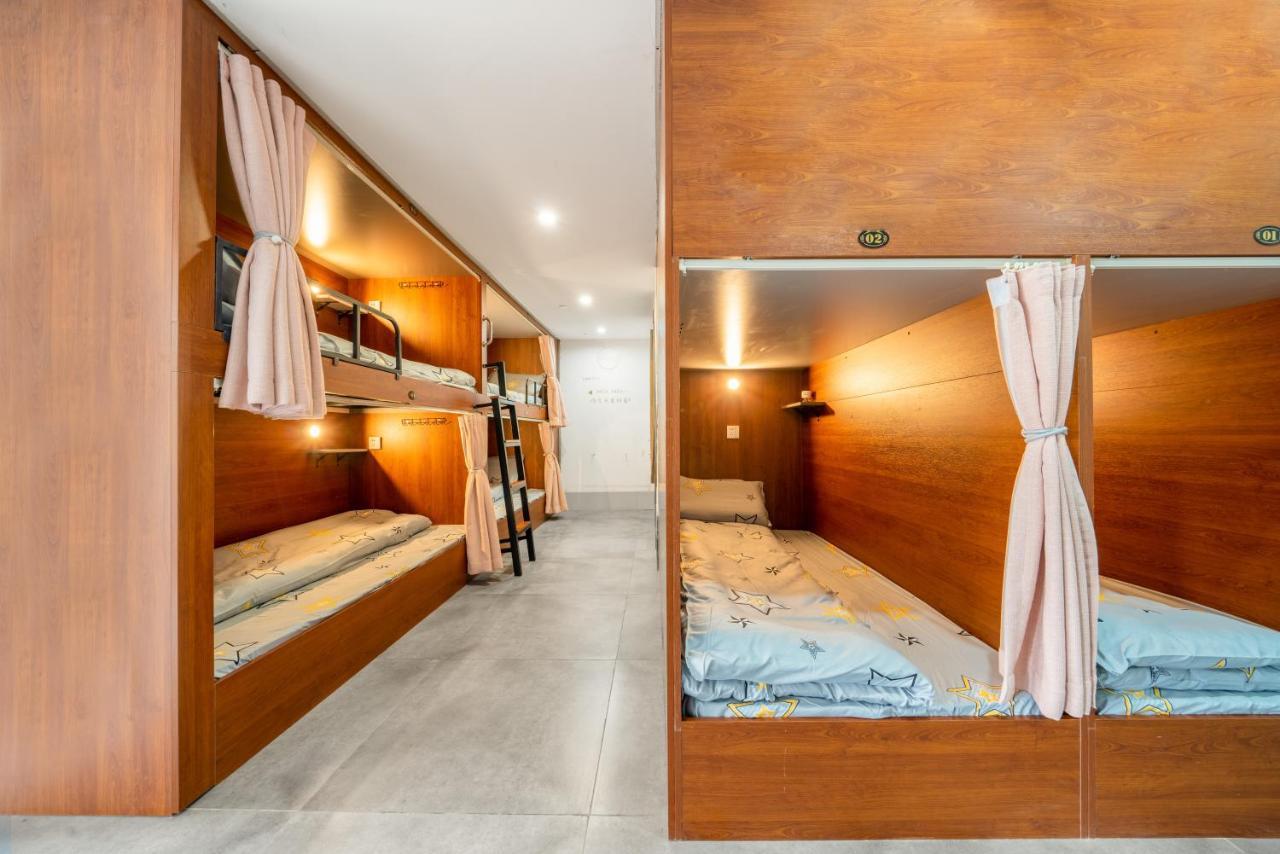 Riverside International Youth Hostel阅江老院青年旅舍 Chongqing Luaran gambar